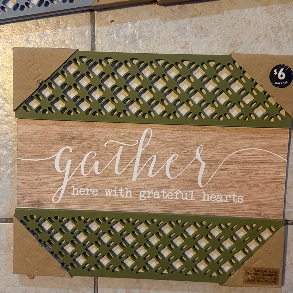 Home decor - Picture 4 of 6